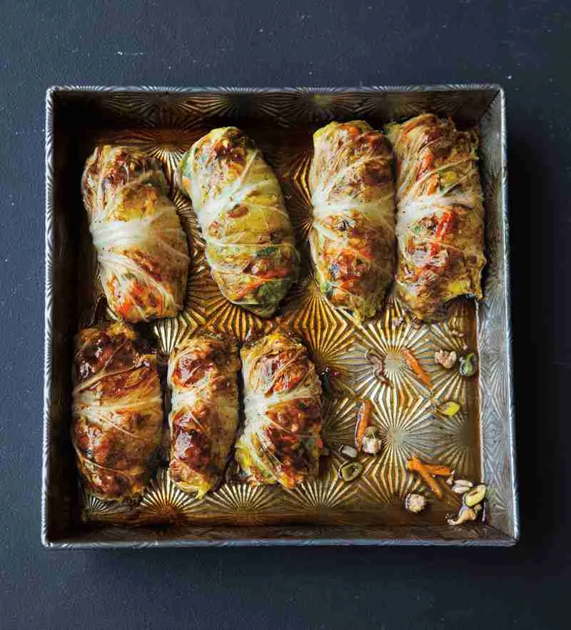 Lean Cabbage Rolls with Mushrooms